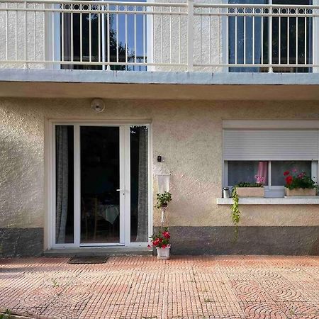 Logement Au Calme Pres D'Aurillac Sansac-de-Marmiesse Ngoại thất bức ảnh