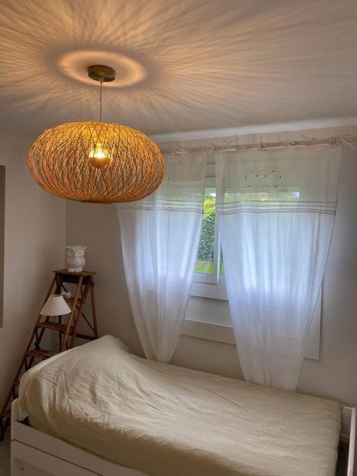 Logement Au Calme Pres D'Aurillac Sansac-de-Marmiesse Ngoại thất bức ảnh
